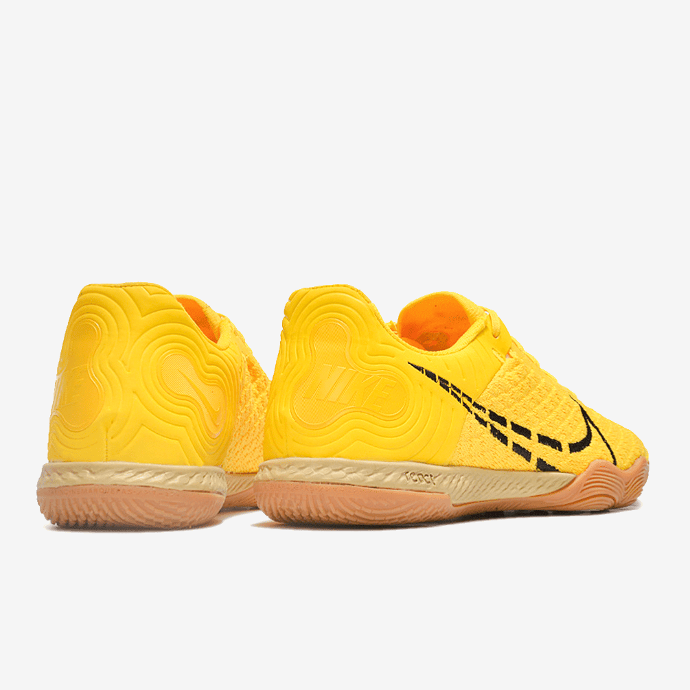 Chuteira React Gato Futsal
