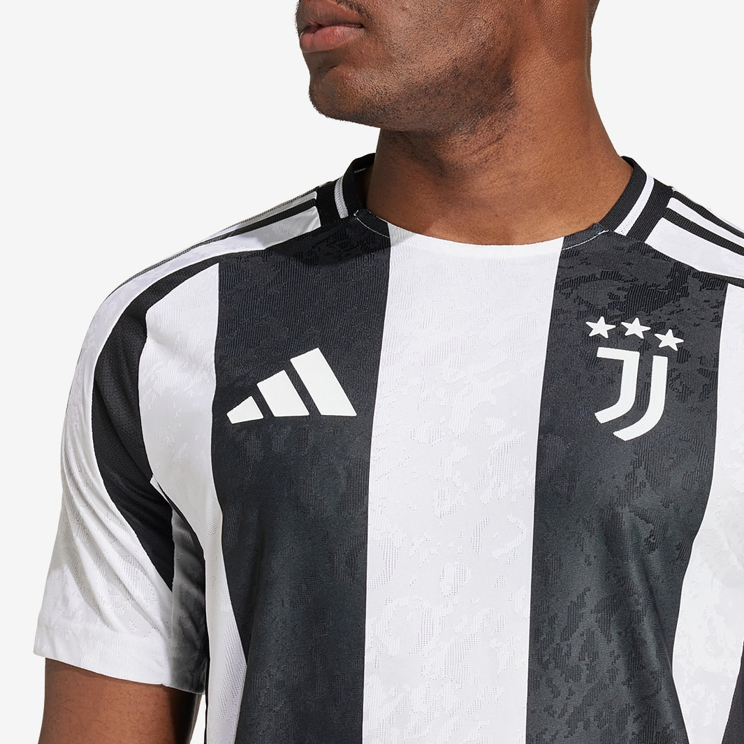 Camisa Juventus FC 2024/25 I Jogador