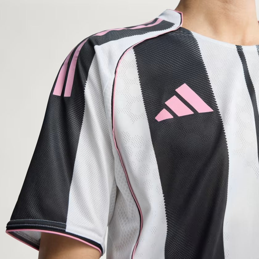 Camisa  Juventus FC 2025/26 I Jogador