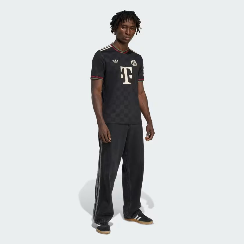 Camisa adidas Bayern de Munique 2025/26 III